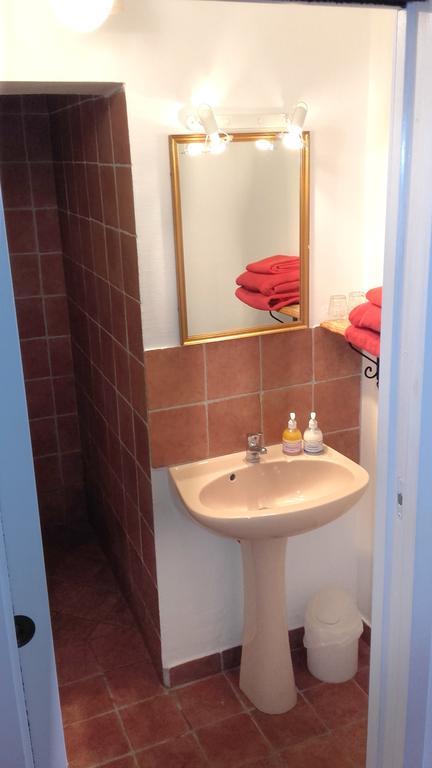 Le Vieux Vauvert Bed & Breakfast Rochecorbon Exterior photo