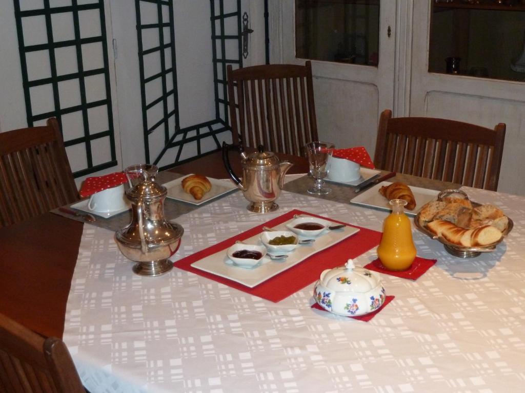 Le Vieux Vauvert Bed & Breakfast Rochecorbon Exterior photo