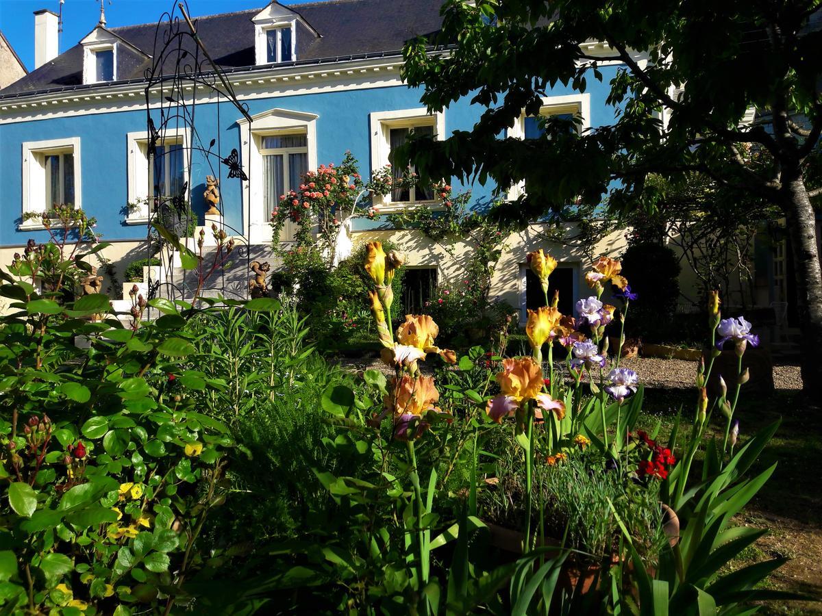 Le Vieux Vauvert Bed & Breakfast Rochecorbon Exterior photo